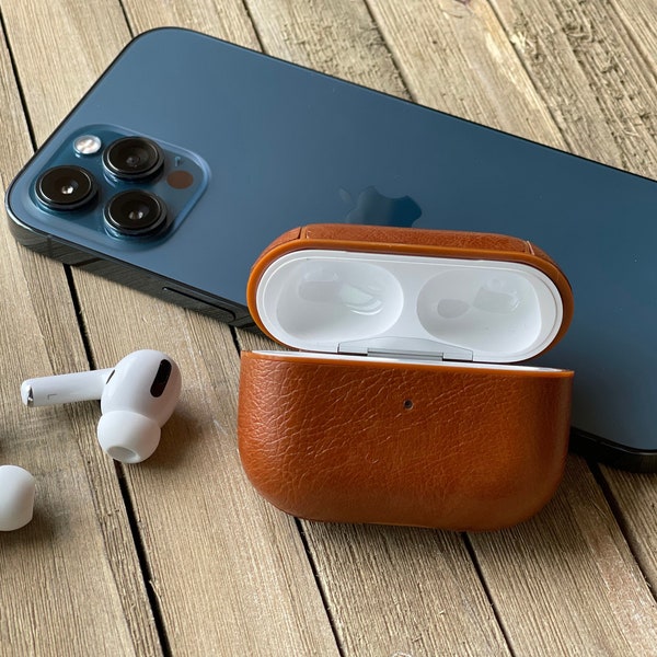 gift for him, Airpods Pro 2 leather case that can be personalized, Airpod pro 2 case cover, Leather Airpods Case, Airpods Case, Airpod pro 2