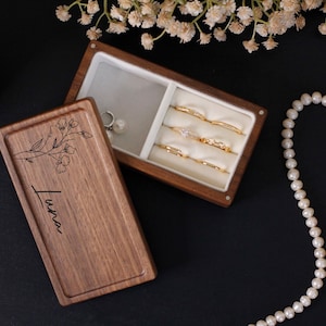 Custom Engraved Jewelry Box, Personalized Travel Case for Women, Bridesmaid Gift, Wooden Jewelry Organizer, Personalized Jewelry Box