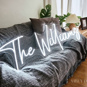 Wedding Neon Sign for Reception, Custom Wedding Neon Sign, Battery Operated, Last Name Sign Wedding Backdrop, Neon Name Sign