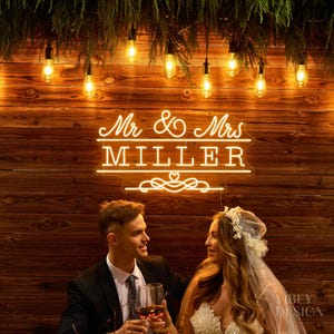 Mr & Mrs Wedding Neon Sign, Custom Wedding Name Neon Sign, Battery Operated, Wedding Neon Sign for Reception, LED Acrylic Sign with Dimmer