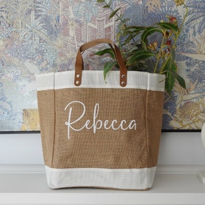 Personalisierte Jute-Tasche, Brautjungfer Strandtasche, Brautjungfer Strandtasche, Brautjungfer Strandtasche, Strand-Einkaufstasche mit Namen