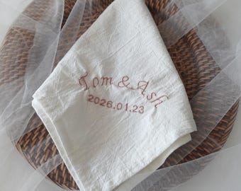 Personalized Linen Napkin, Custom Embroidered Cloth Napkin, Name or Date Napkin, Wedding Table Setting, Housewarming Gift