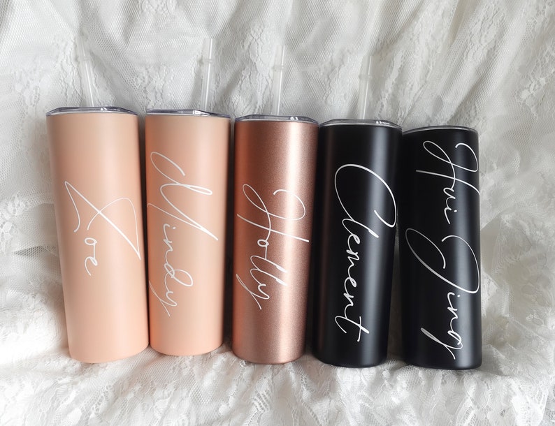 Tumbler Skinny personalizzato da 20 once / Cannuccia e coperchio riutilizzabili / Regali aziendali / Regali per lei / Tumbler Skinny personalizzato / Regali personalizzati immagine 1