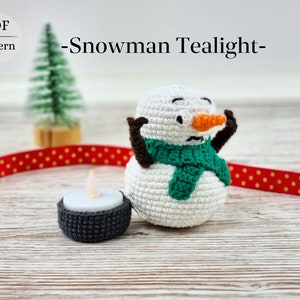 雪だるまのかぎ針編みパターン、あみぐるみクリスマスティーライト、雪だるまキャンドルホルダー、クリスマスのかぎ針編み