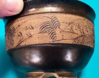 Hand-made Asian-Style Ceramic Bowl