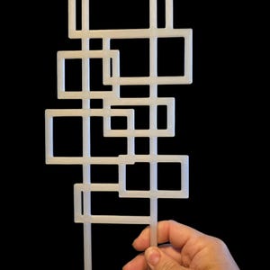 Glow-in-the-Dark Geometric Plant Trellis – 3D Printed Modern Trellis for Climbing Plants