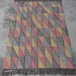 Alfombra Kilim de yute y lana vintage tejida a mano multicolor, estilo indio, hecha a mano, estilo Dhurrie, duradera, estilo bohemio, para decoración del hogar, para sala de estar y dormitorio, 4 x 6 pulgadas