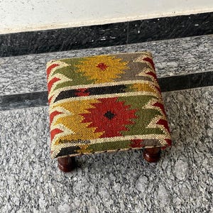 Handcrafted Acacia Wood Stool with Decorative Wool Jute Kilim Upholstery Elegant Footstool Ottoman Traditional Living Room Accent Furniture