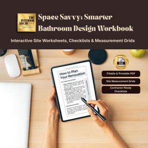 Puede incluir: El Space Savvy: Smarter Bathroom Design Workbook es una guía digital que incluye hojas de trabajo interactivas, listas de verificación y cuadrículas de medición. Contiene un PDF rellenable e imprimible, cuadrículas y listas de control.