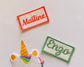 Vorname & Wunschfarbe appliziert, gestickt, aufgebügelt oder aufgenäht