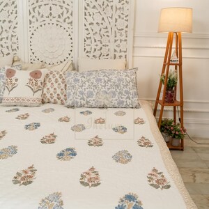 quilt patterns, kantha quilt, cotton quilt, queen quilt, quilt kit, king quilt, patchwork quilt, handmade quilt, indian quilt, modern quilt, blue quilt, denim quilt, baby quilt, vintage quilt, cat quilt, linen quilt, quilt fabric, twin quilt, floral quilt, barn quilt, christmas quilt, puff quilt, muslin quilt, black quilt, silk quilt, custom quilt, ocean quilt, dragon quilt, bedding quilt, quilt tags, quilt binding, quilt blanket, rag quilt