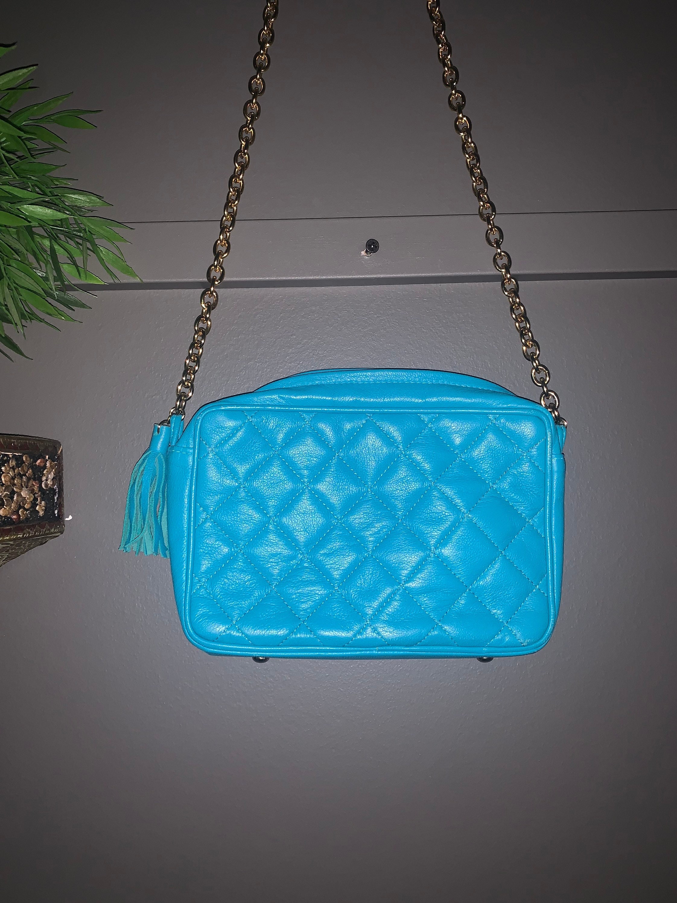 Vintage Teal Colored Faux Leather Quilted Crossbody Chain Bag 