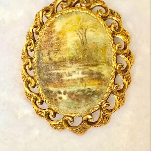 ヴィンテージ、ミニチュア、風景、テクスチャーペイント、アートブローチ/ペンダント。かわいいブローチ。お母さん、おばあちゃん、叔母さん、友人への贈り物。