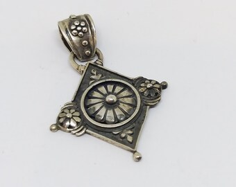 Collana unica con pendente da uomo con spada serpente in argento, collana con ciondolo a forma di serpente con spada, gioielli da uomo ossidati da motociclista, regalo per la festa della mamma