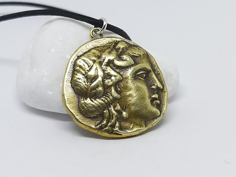 Artemis Ancient Greek Coin Pendant Necklace, Ancient Articafts Coins, Rare Coin Reproduction, bijoux grecs anciens, Griechischer Schmuck image 3