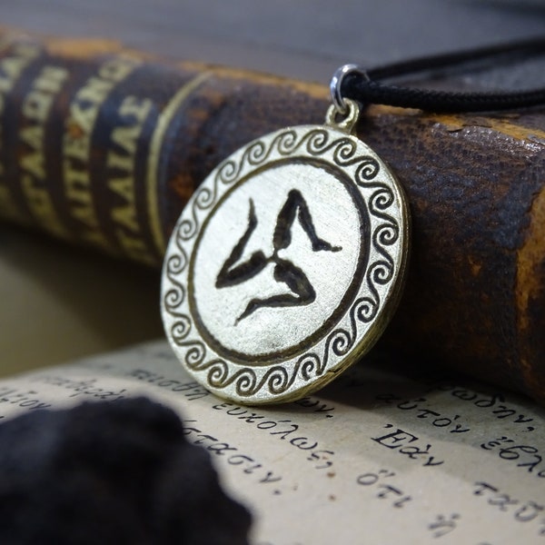 Greek Triskelion Pendant, Triskele Pendant, Triskelion Necklace, Triskelion Jewellery, Greek Celtic symbols, Asatru Nordic Viking Amulet