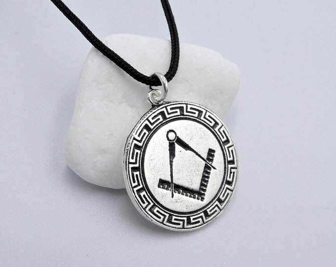Spettacolare anello massonico in argento 925 con aquila
