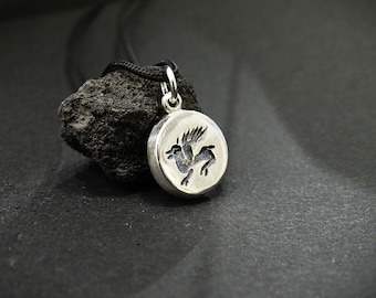 Dije de plata de grifo, colgante de diseño antiguo, regalo de joyería mítica, joyería griega antigua con grifo, regalos de última hora, regalos de cumpleaños únicos