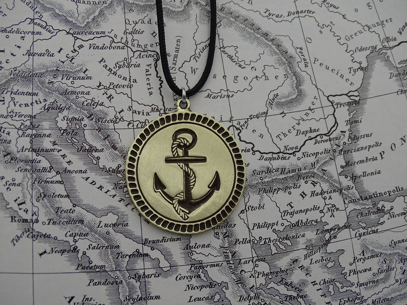 Collier bijoux ancre, collier marin finlandais en satin, collier marin d'été, collier océan homme, cadeau collier Skipper sculpté à la main image 9