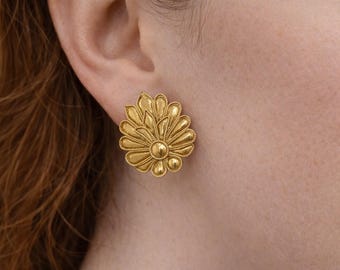Greek Floral Gold Earrings – Vintage Style Stud Earrings – Gold Flower Earrings – Greek Jewelry