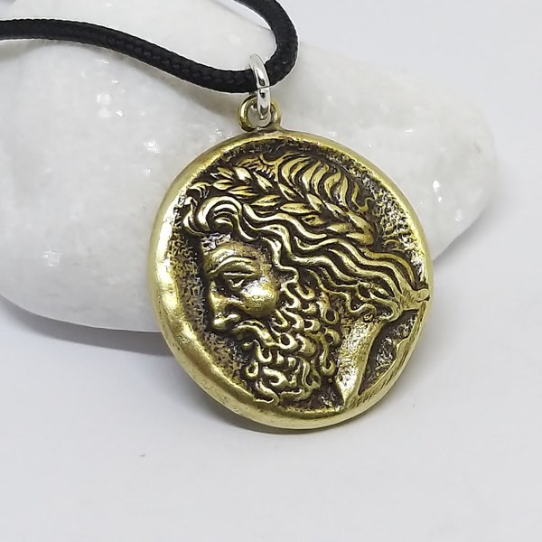 Collier pendentif pièce de monnaie Zeus Lycaeus, pendentif pièce de monnaie arcadien, collier God Pan, bijoux grecs, cadeau de chasseurs, dieu des chasseurs, talisman porte-bonheur