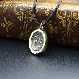 Greek Goddess Antique Bronze Pendant Necklace, Wax Seal Greek Mythology Figure charm, Vintage Greece Jewellery, Old fashion, Vintage jewelry