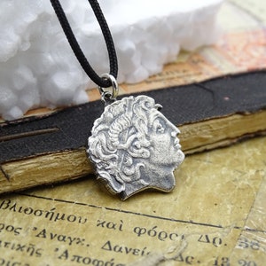 Alexander the Great Silver pendant necklace, Hercules Greek jewelry charm, Macedonia Greece jewelry, Vergina sun pendant,Proudly star symbol