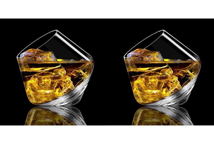 Lot de 2 Verre Whisky à Bascule, Effet Gyroscopique