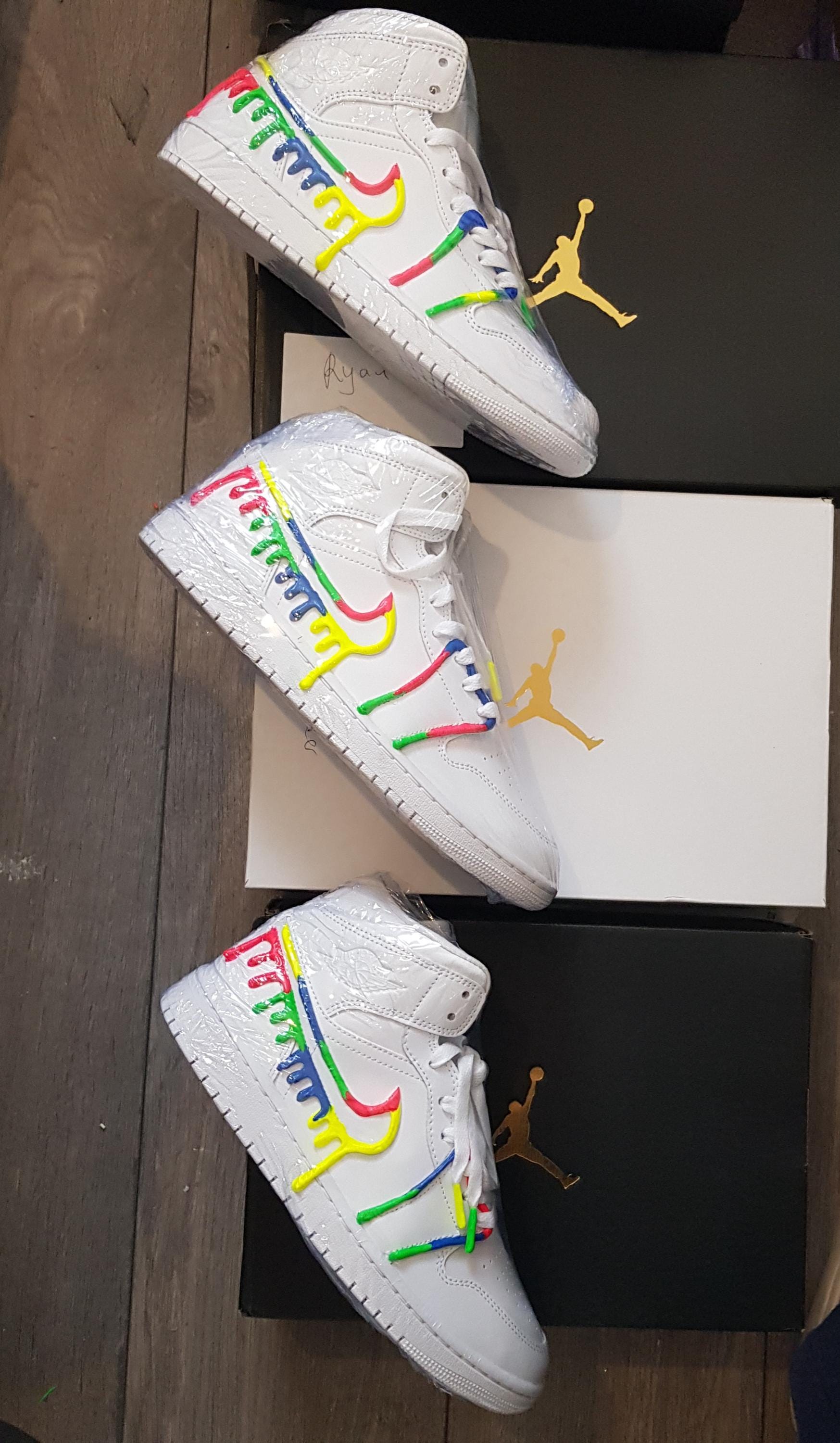 nike air jordan 1 mid glow in the dark