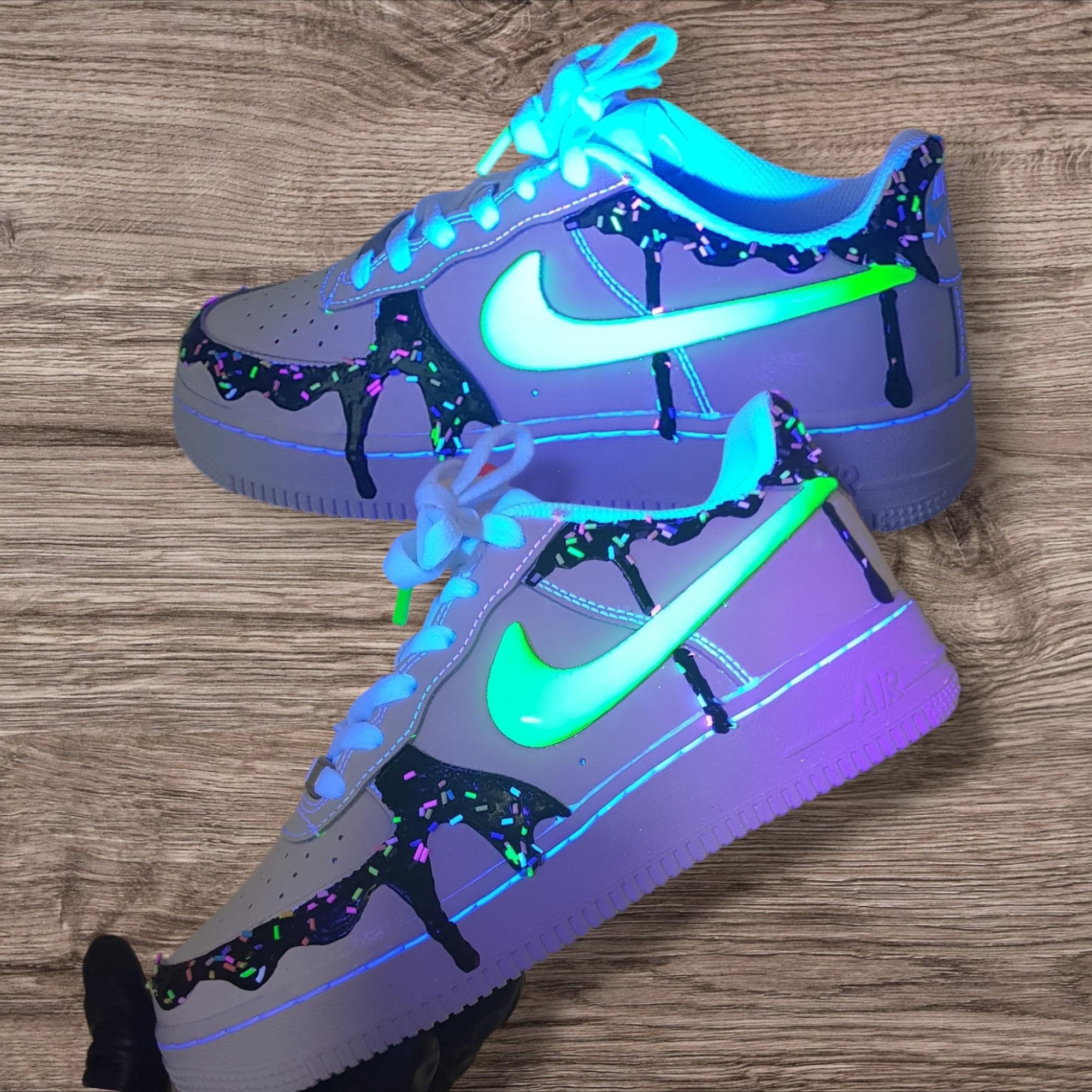 Custom Black White Drip Air Force 1 Sneaker, Custom Hand Painted Black White Drip AF1 Shoes, Custom AF1 Sneaker, Personalized AF1 Shoes