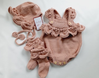 Spanish knitted baby clothes Cute baby set for photography Organic cotton Knitted baby girl outfit