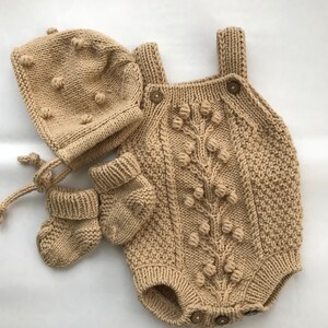 Knit baby romper set Beige baby romper Newborn coming home outfit Baby photo props Gift for new baby Knit baby outfit image 8