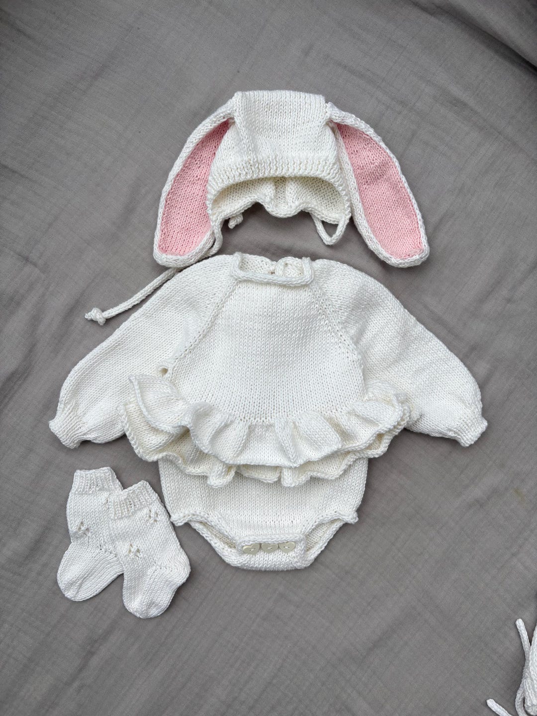 Hand Knit Baby Bunny Outfit /romper Set With Bunny Ear Hat and Socks - Etsy