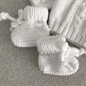 Adorable Knitted Baby Cardigan Set: White and Cozy with Hat and Booties Baby coming home outfit image 3