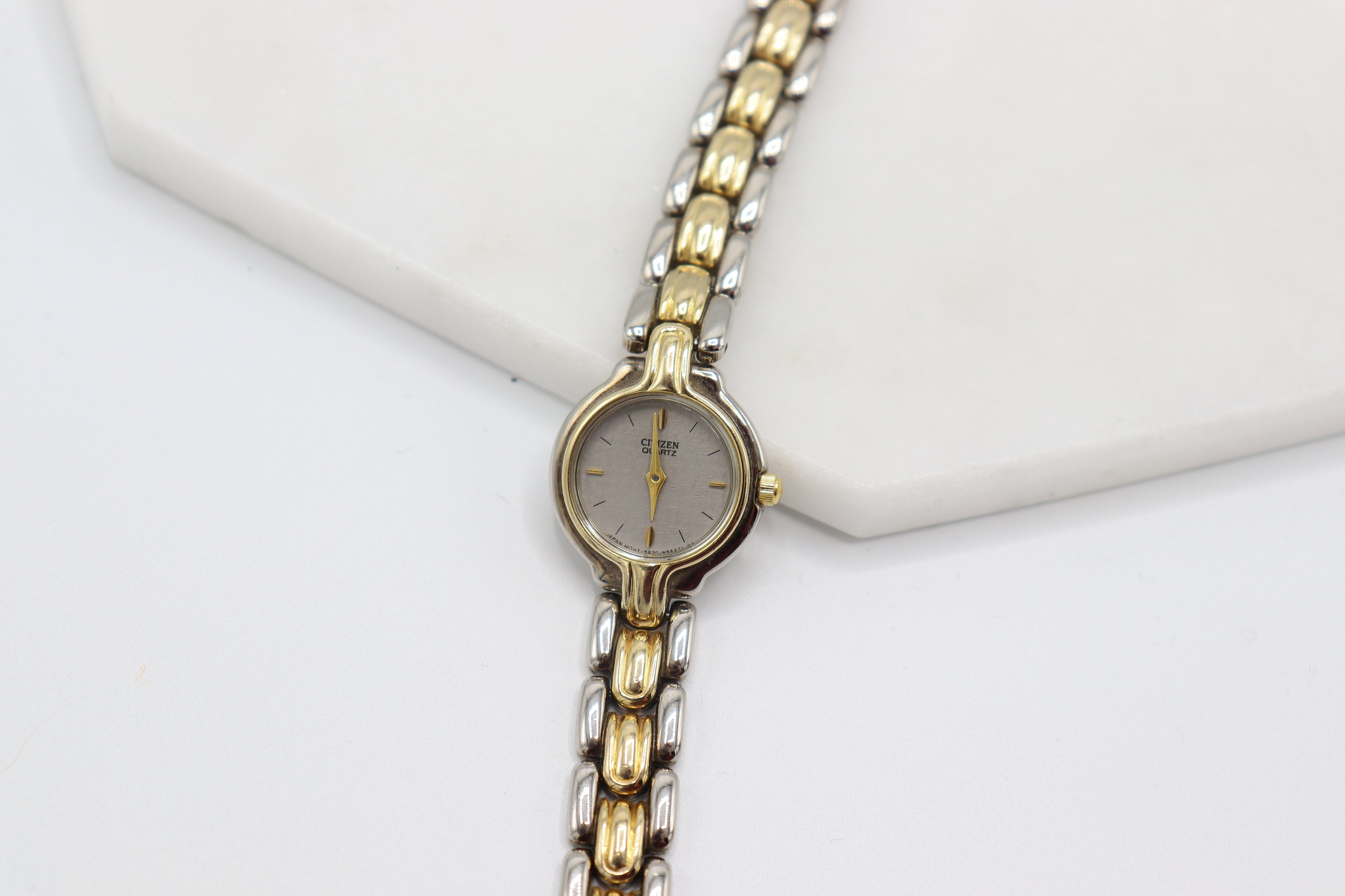 Citizen quartz online precio