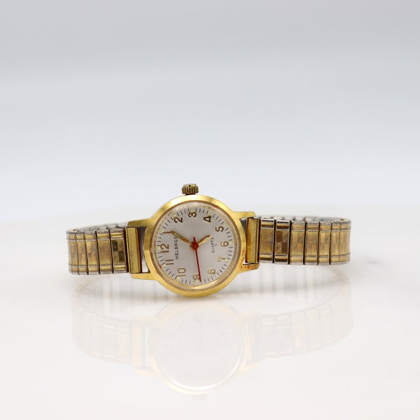 Vintage Helbros Watch  Quartz72081/2 Y481 85-3 Ladies Round Quartz Watch, Classic 80s Design