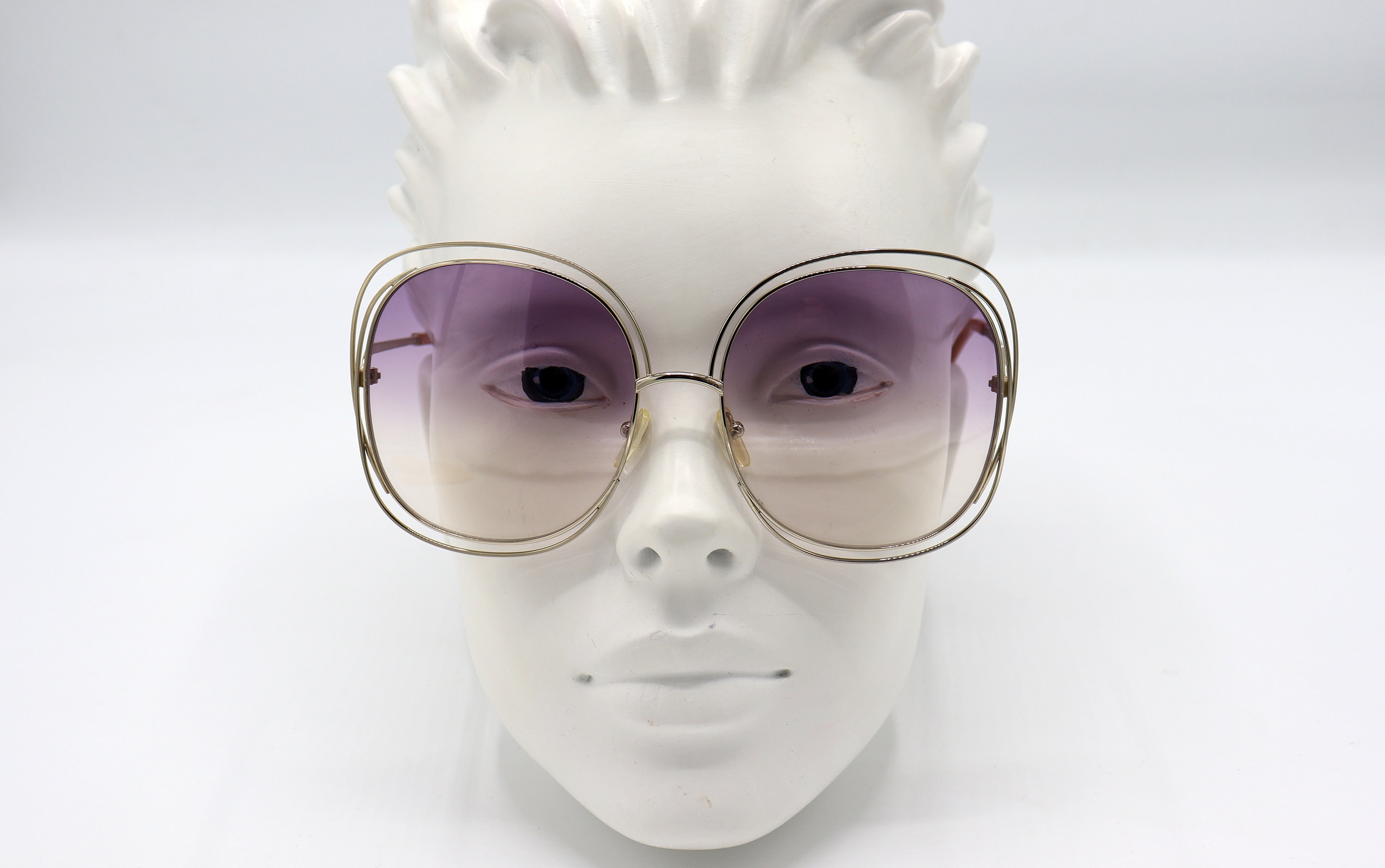 Chloe ce126s 2025