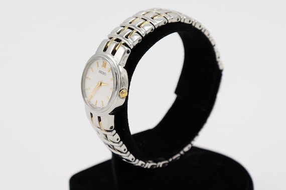 SEIKO St. Steel Base Metal Water Resistant 181326 Movt Japan