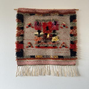 Traditional Finnish wall textile from the 1940s