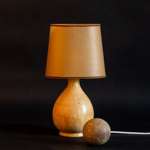 Vintage Finnish Karelian birch lamp