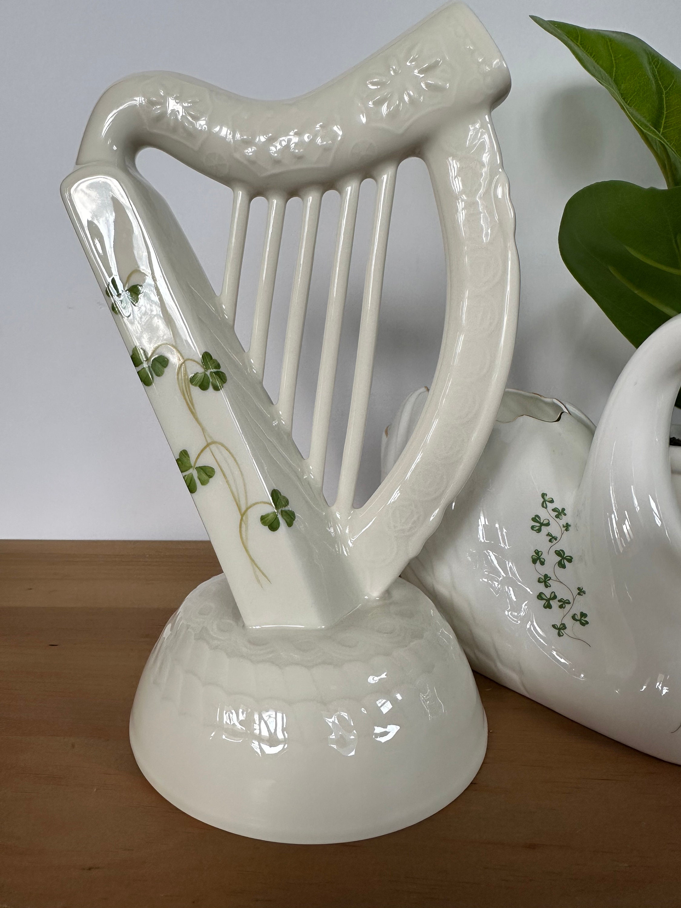 Luck of the Irish Vintage Belleek Weave and Flowers Vase, Donegal by