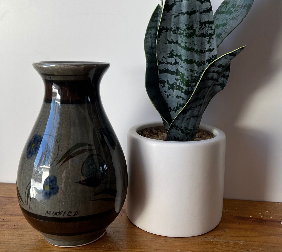 Vintage Tonala Gray and Brown Vase From Mexico With Beautiful Cobalt