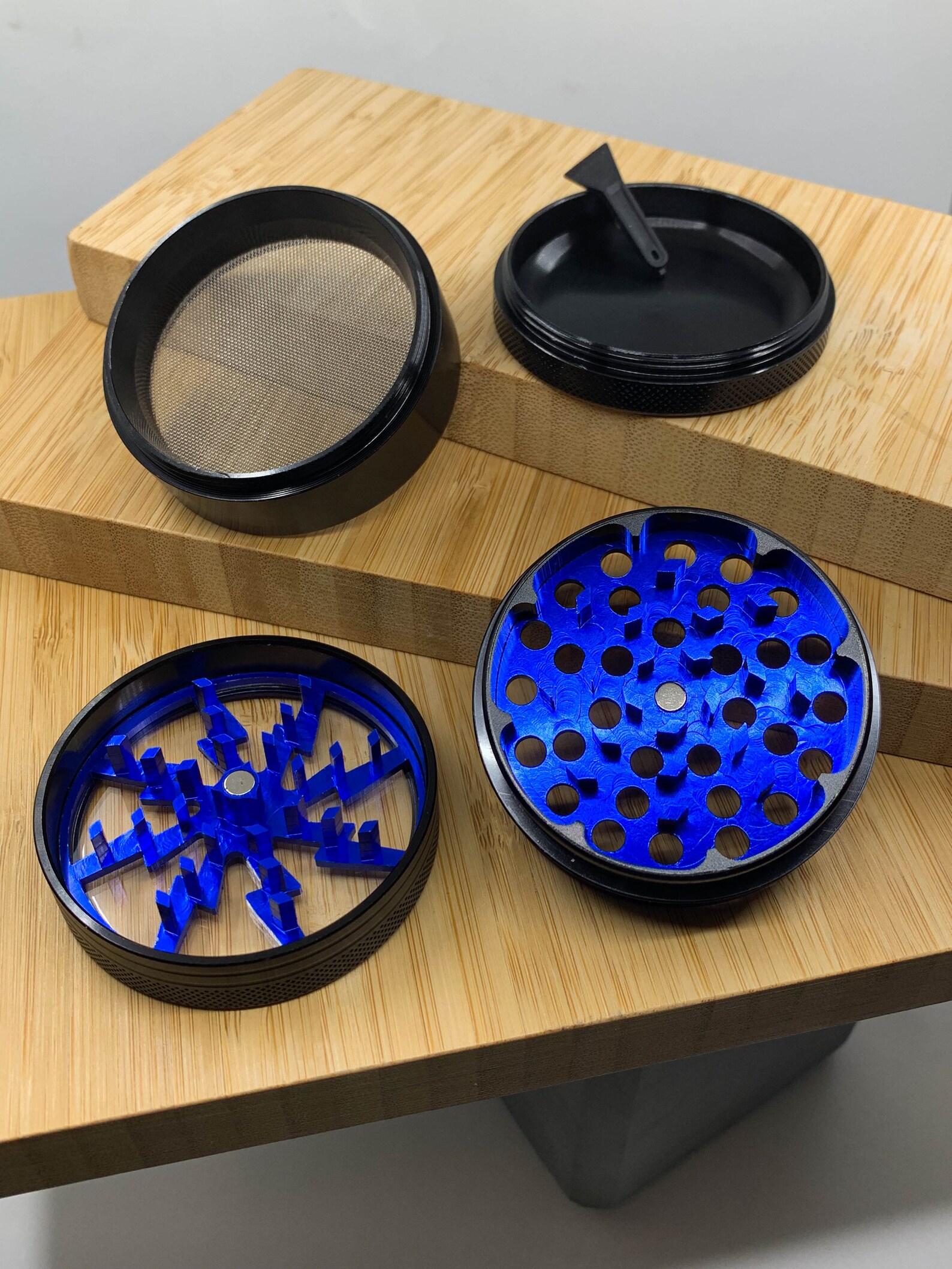 The perfect Herb Grinder with Kief Catcher 4 Layer Weed Etsy