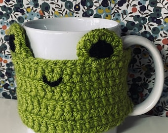 crochet pattern frog mug warmer gifts cosy hug handmade unique coffee tea sweater green cottagecore