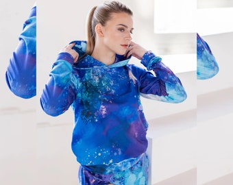 Bright Blue Space Hoodie: Women's Plus Size Sweatshirt with Pockets