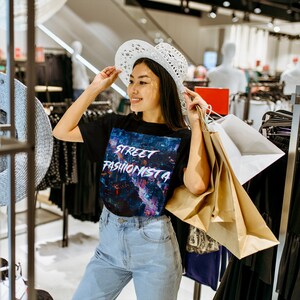Street Fashionista Shirt, Fashionista shirt, Fashion Shirt, High Quality Graphic Tees