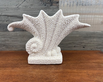 Vintage Royal Haeger Boco Shell Vase: Nautical Decor