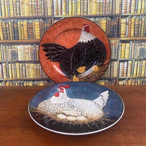 Set of 2 Warren Kimble Sakura &quot;Henny Penny&quot; Dessert or Salad Plates, Farmhouse Decor, Chicken Decor