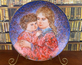 Villeroy & Boch Four Seasons Wall Plates: Naïf Art by Gerard