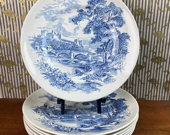 Vintage Wedgwood Set aus 7 Speisetellern, Countyside Blue, Transferware, englisches Steingut, Keramik, ländliche Szene.